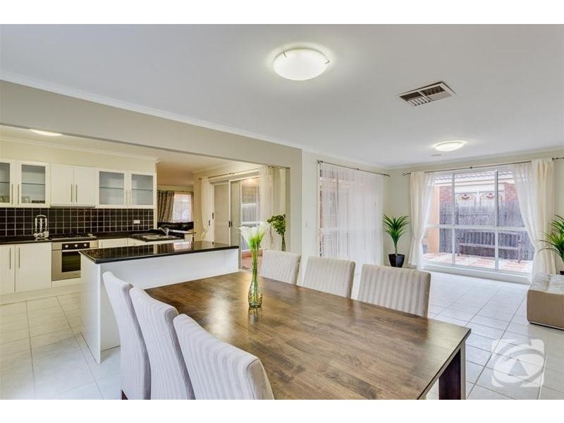 12 Marlock Way, Delahey VIC 3037