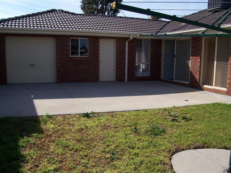 1 Correa Close, Delahey VIC 3037