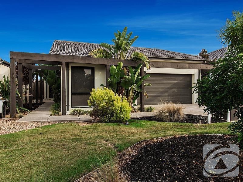 21 Belleville Close, Burnside Heights VIC 3023