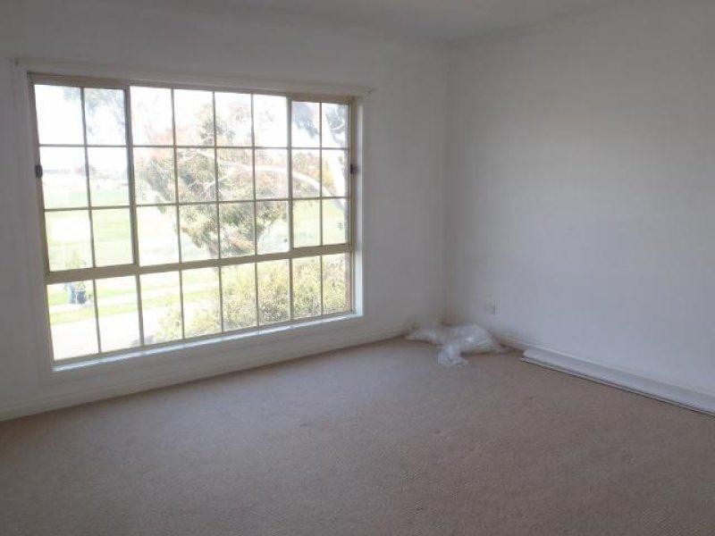 33A Pecks Road, Sydenham VIC 3037