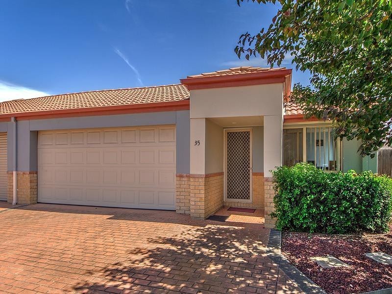 35/322 Sydenham Road, Sydenham VIC 3037