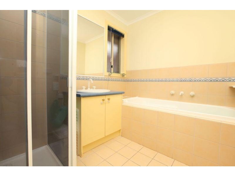 7 Bunya Close, Caroline Springs VIC 3023