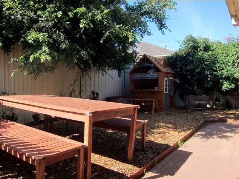 7 Bunya Close, Caroline Springs VIC 3023