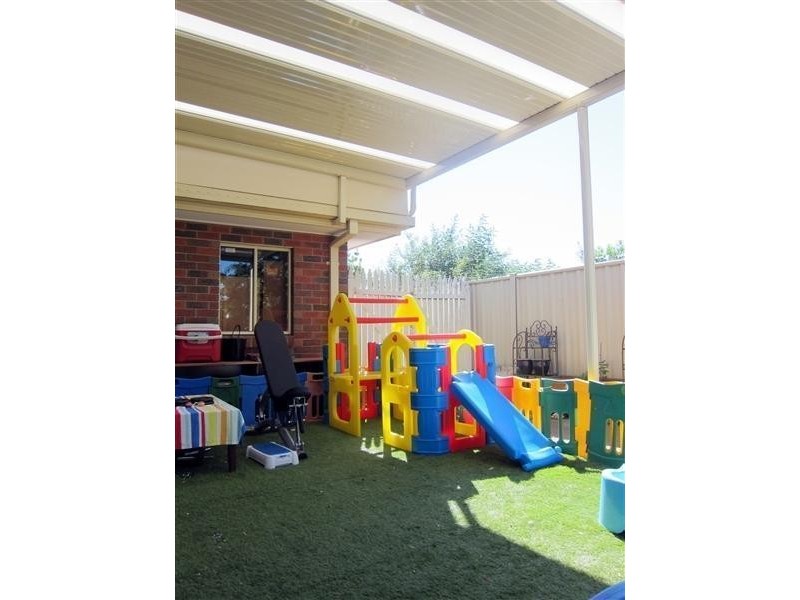 7 Bunya Close, Caroline Springs VIC 3023