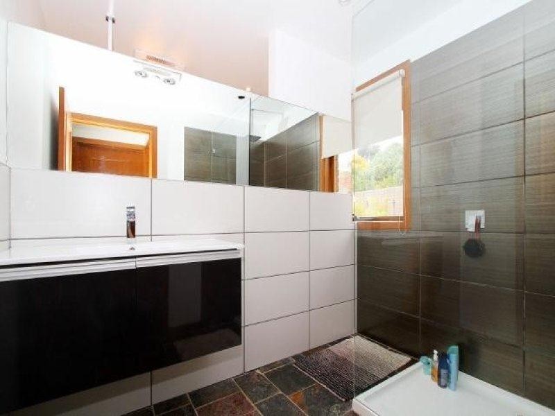 13 Wyperfeld Avenue, Taylors Lakes VIC 3038