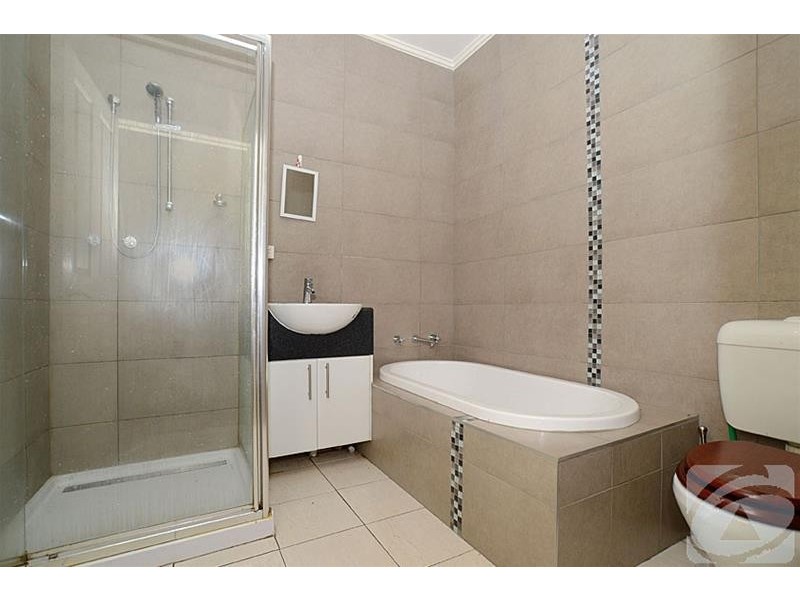 36 Esmond Street, Ardeer VIC 3022