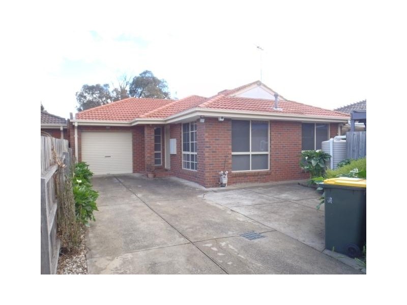 2/25 Minerva Crescent, Keilor Downs VIC 3038