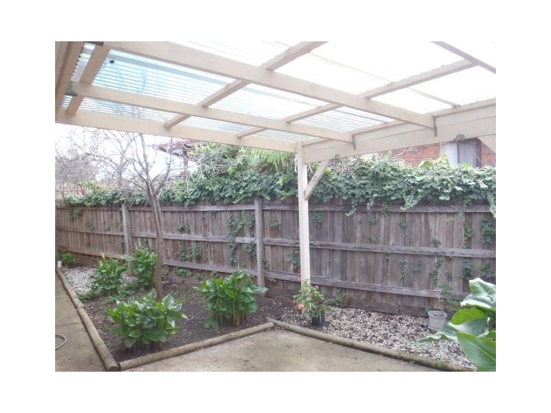 2/25 Minerva Crescent, Keilor Downs VIC 3038