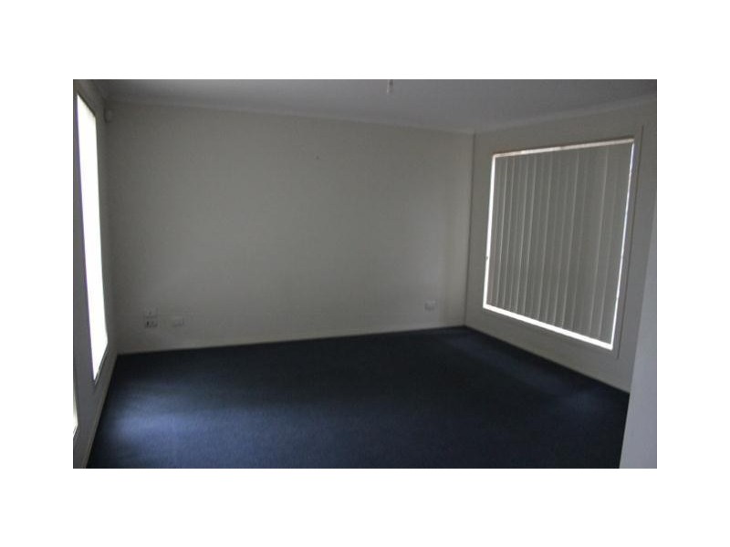 2/57 Jade Way, Hillside VIC 3037