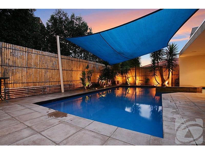 109 Robertsons Road, Taylors Lakes VIC 3038