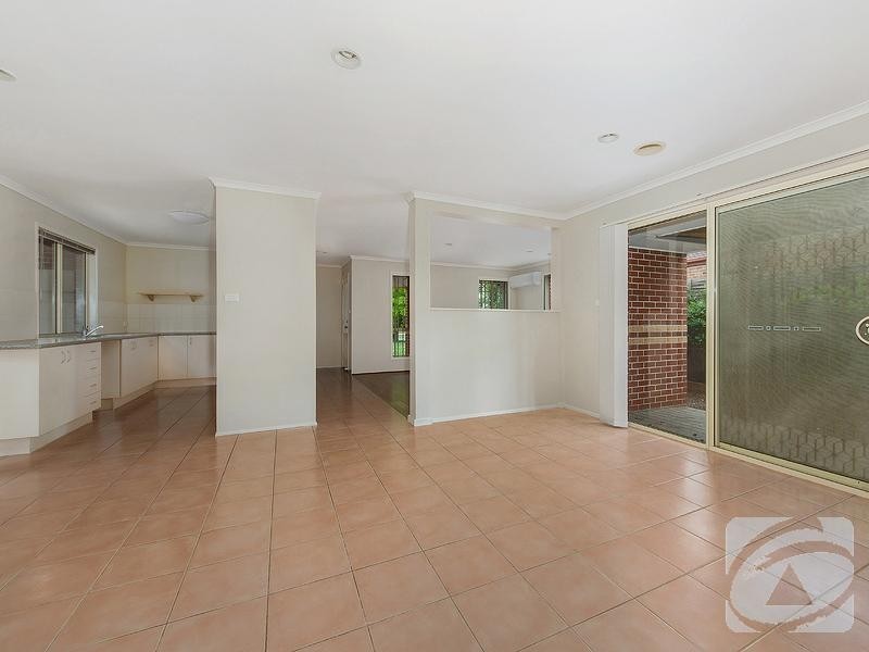 13 Berthon Crescent, Hillside VIC 3037