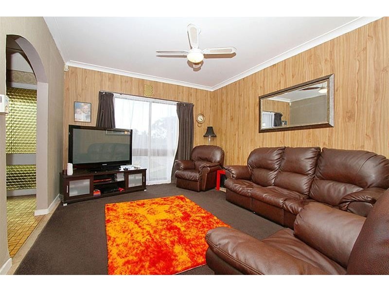 109 Taylors Road, St Albans VIC 3021