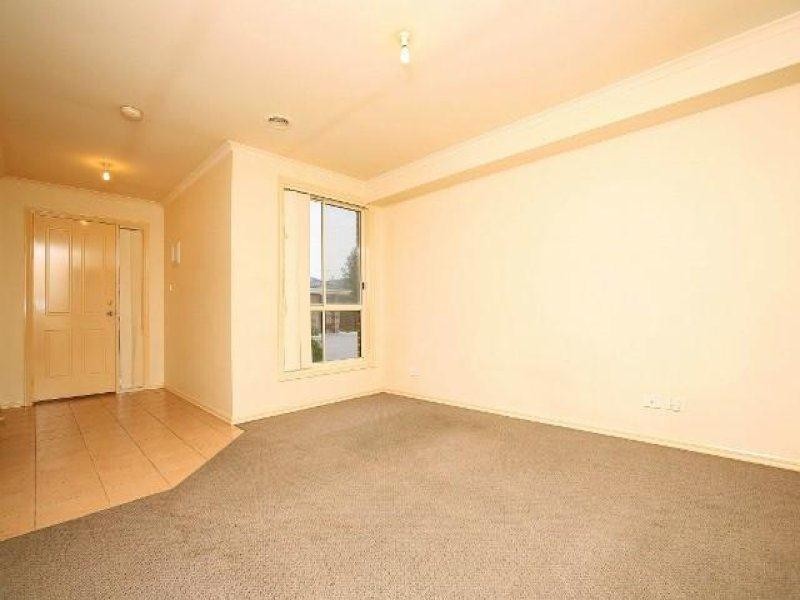 6/107-109 Pecks Road, Sydenham VIC 3037