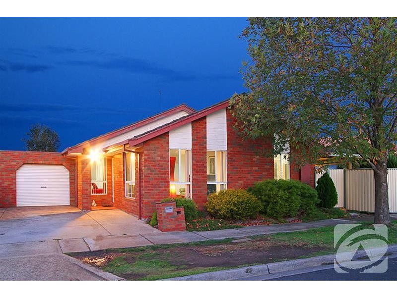 14 Meade Way, Sydenham VIC 3037