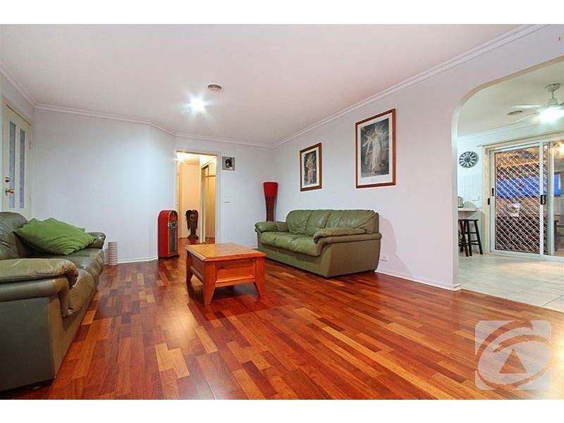 14 Meade Way, Sydenham VIC 3037