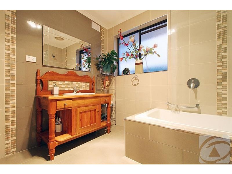 35 Stenson Road, Kealba VIC 3021