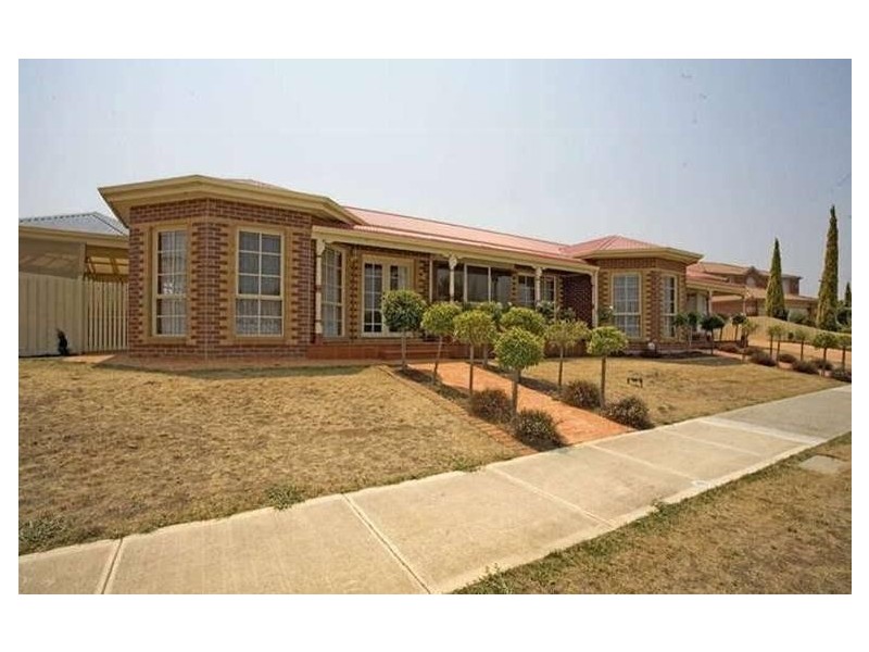 2 Pastoral Place, Sydenham VIC 3037