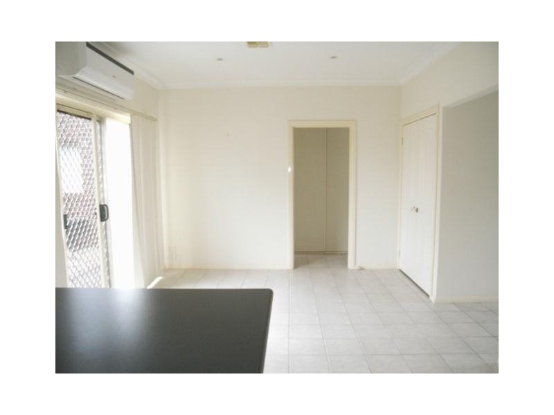 1/39 Nordic Avenue, Taylors Lakes VIC 3038