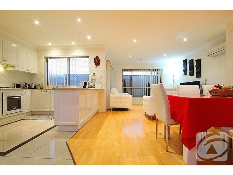 2/107 Community Hub, Hillside VIC 3037