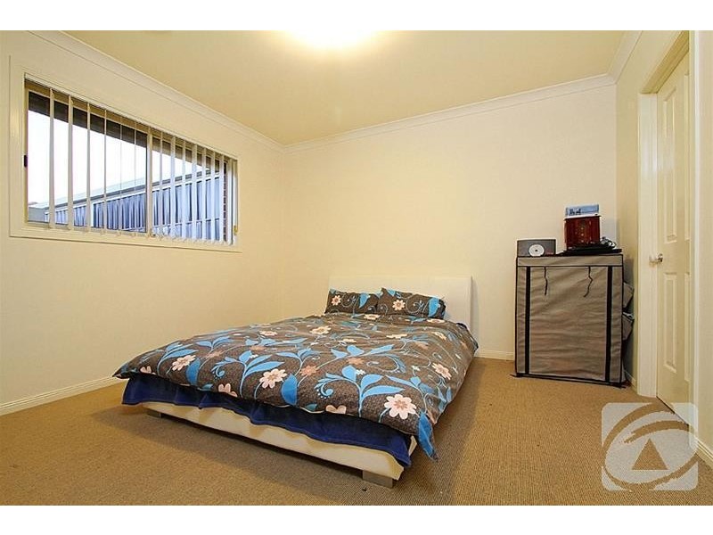 2/107 Community Hub, Hillside VIC 3037