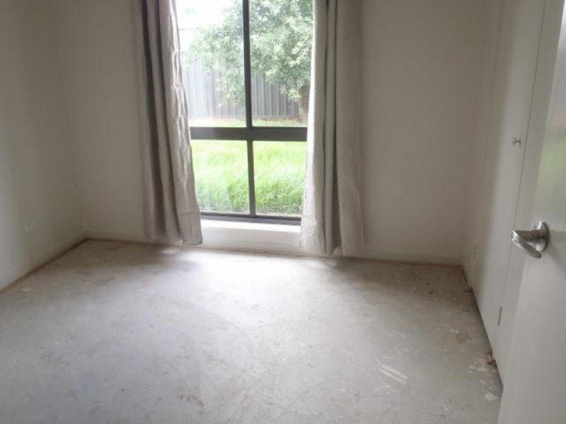 14 Tekapo Crescent, Taylors Lakes VIC 3038