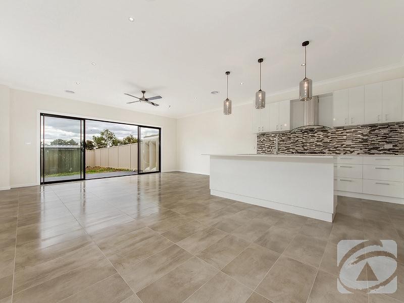 30A Pindari Avenue, Taylors Lakes VIC 3038