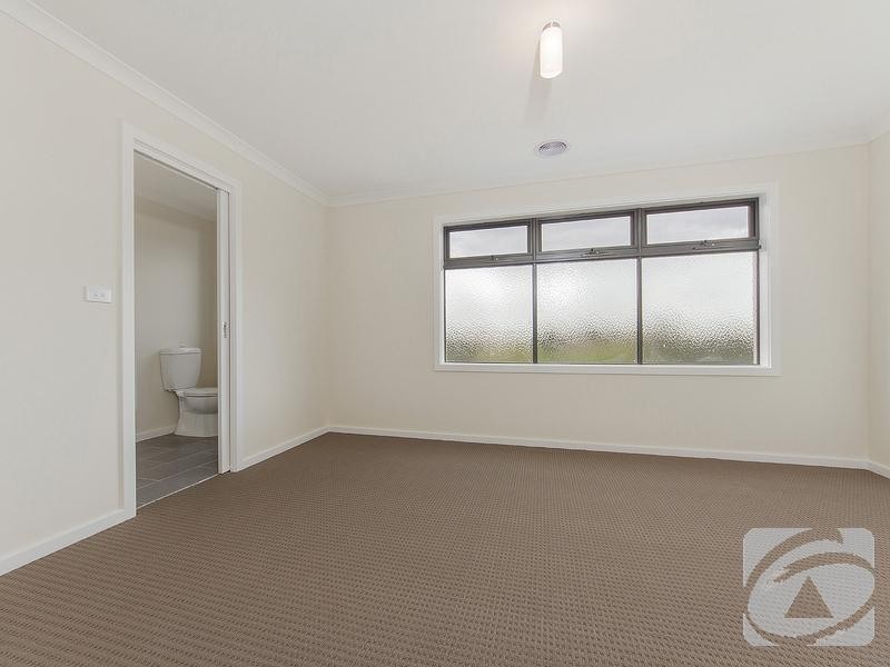 30A Pindari Avenue, Taylors Lakes VIC 3038