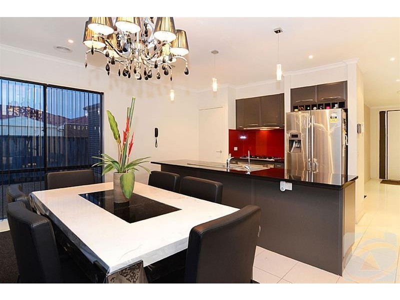 1 Springview Boulevard, Taylors Hill VIC 3037