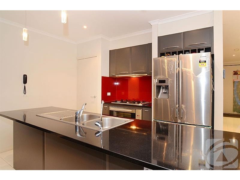 1 Springview Boulevard, Taylors Hill VIC 3037