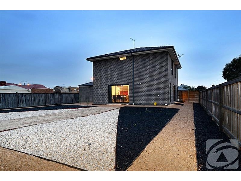 1 Springview Boulevard, Taylors Hill VIC 3037