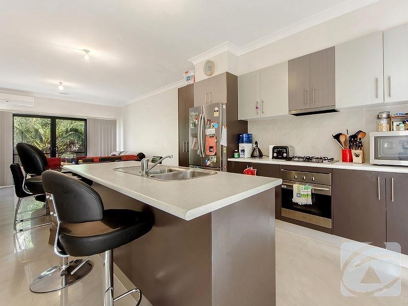 1/7 Katrina Drive, Burnside Heights VIC 3023