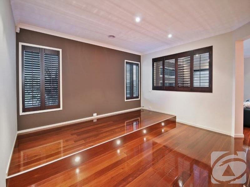 15 Domain Drive, Hillside VIC 3037