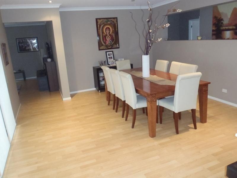 28 Webbs Avenue, Taylors Hill VIC 3037