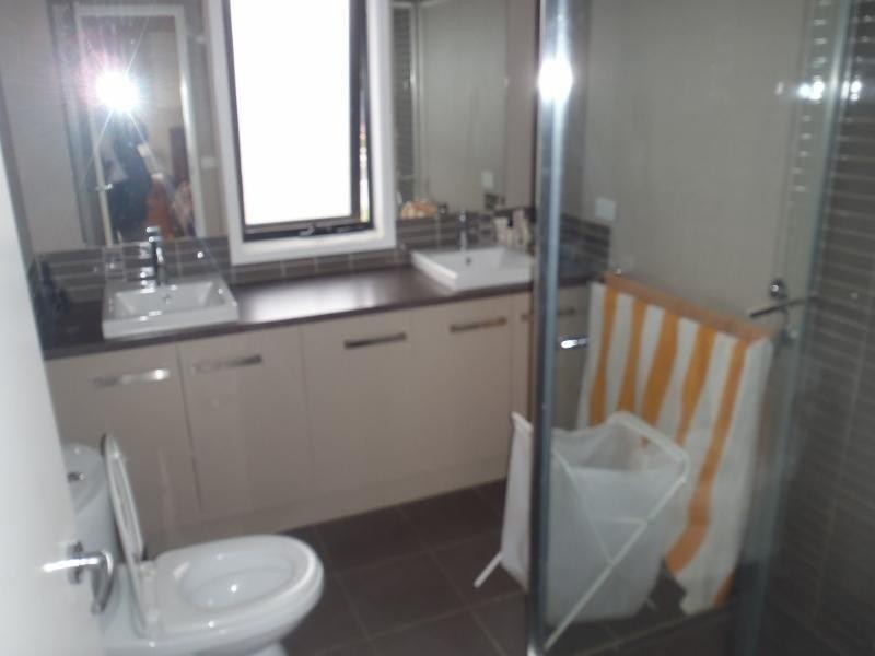 28 Webbs Avenue, Taylors Hill VIC 3037