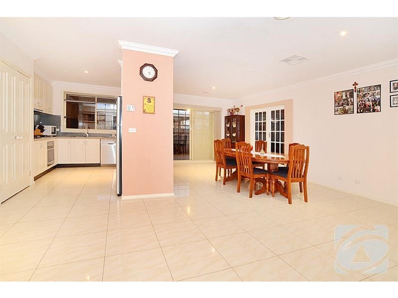 12 Webbs Avenue, Taylors Hill VIC 3037