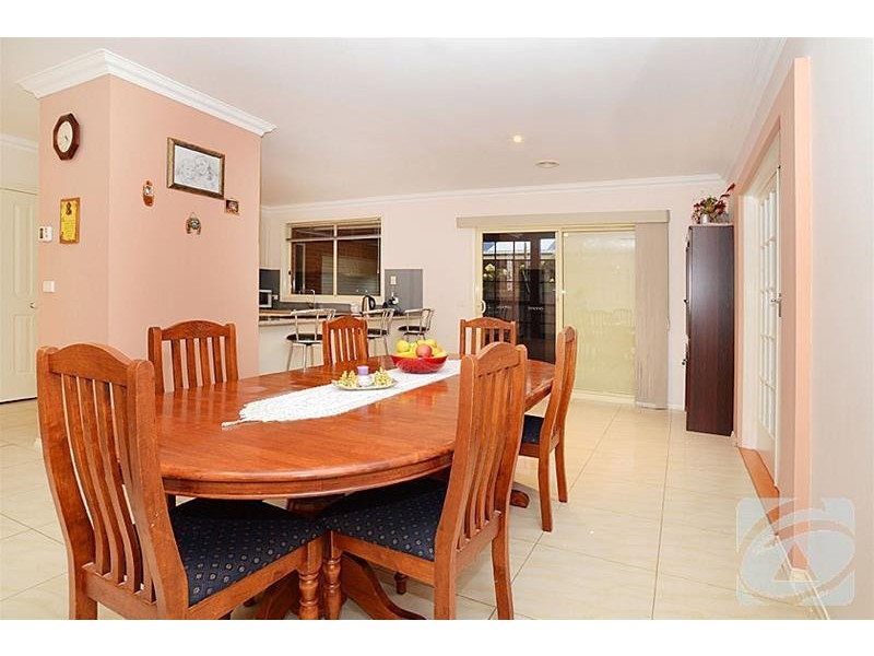 12 Webbs Avenue, Taylors Hill VIC 3037