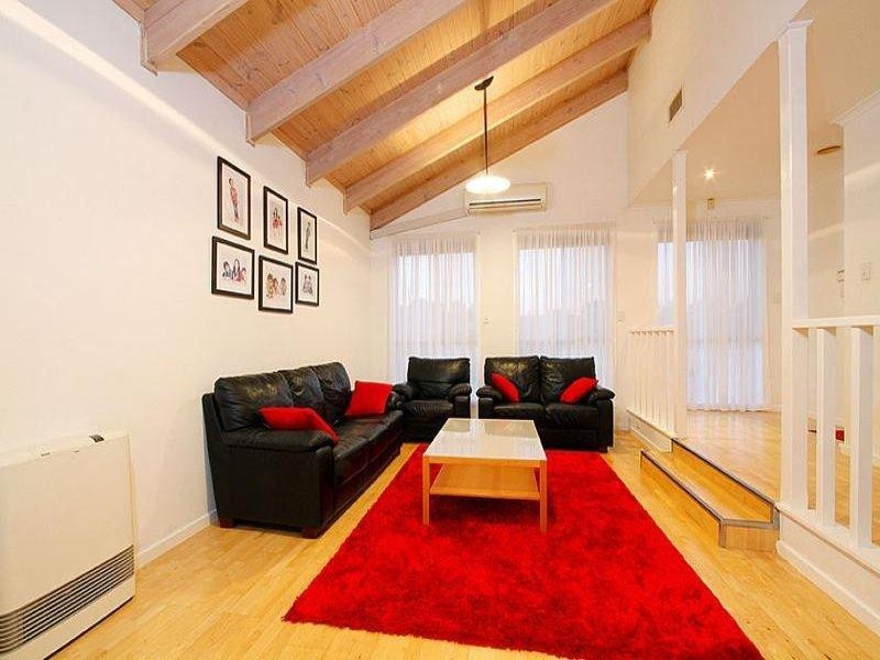 1 Santa Monica Drive, Keilor Lodge VIC 3038