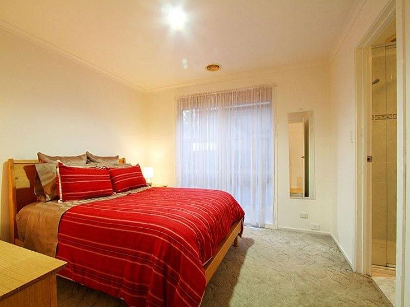 1 Santa Monica Drive, Keilor Lodge VIC 3038