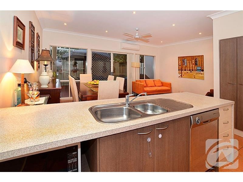 2/358 Sydenham Road, Sydenham VIC 3037