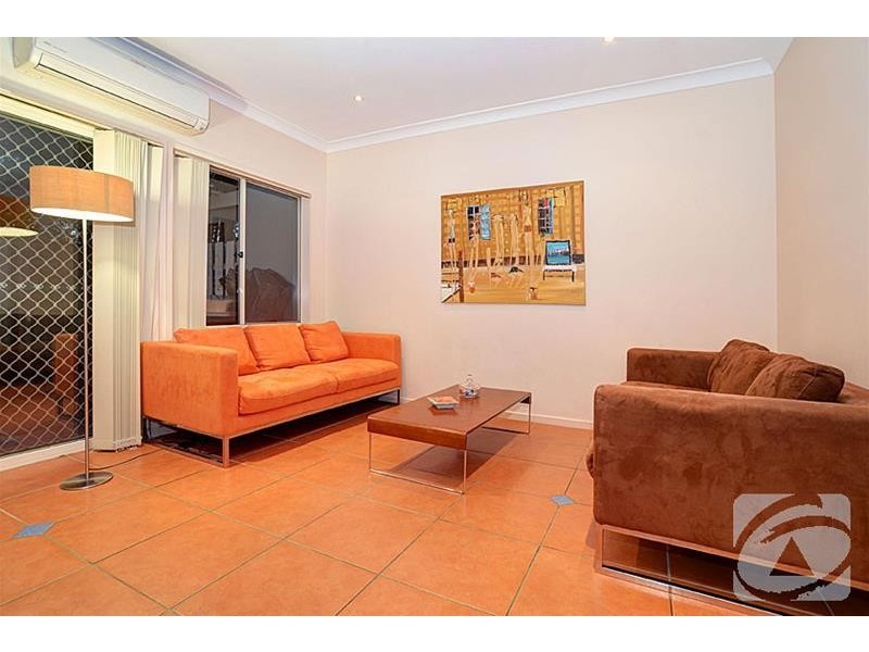 2/358 Sydenham Road, Sydenham VIC 3037