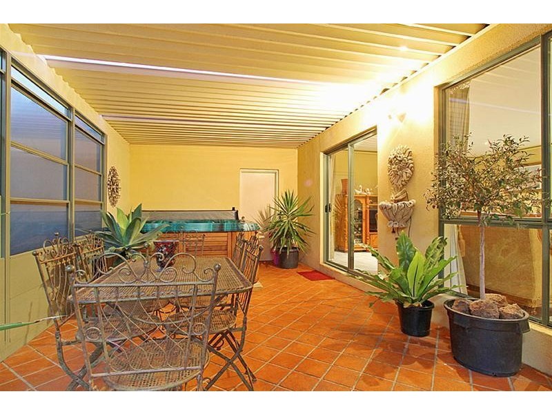 5 Hemar Crescent, Hillside VIC 3037