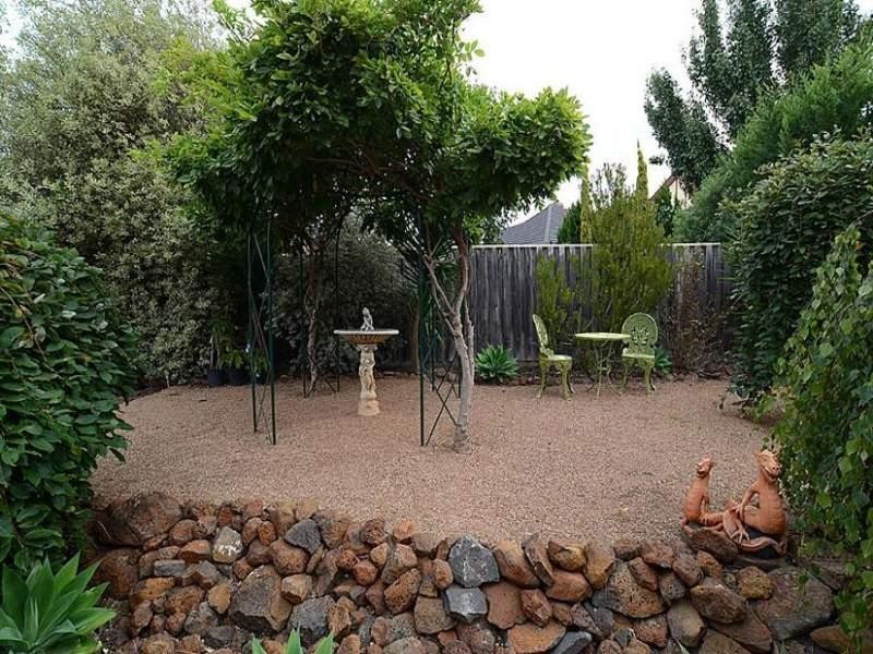 5 Hemar Crescent, Hillside VIC 3037