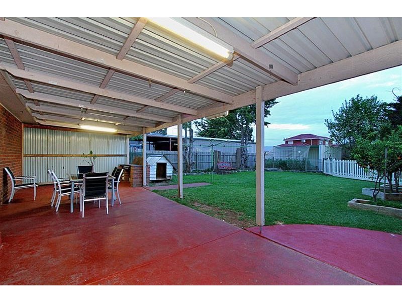 42 Buckingham Street, Sydenham VIC 3037