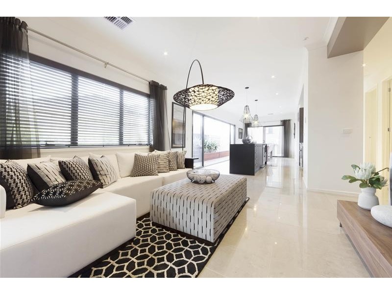 Taylors Hill VIC 3037