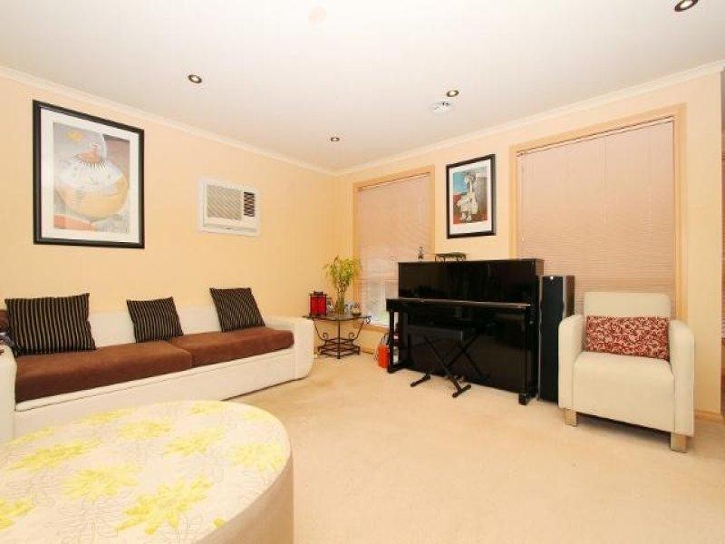 3 Anakie Walk, Delahey VIC 3037