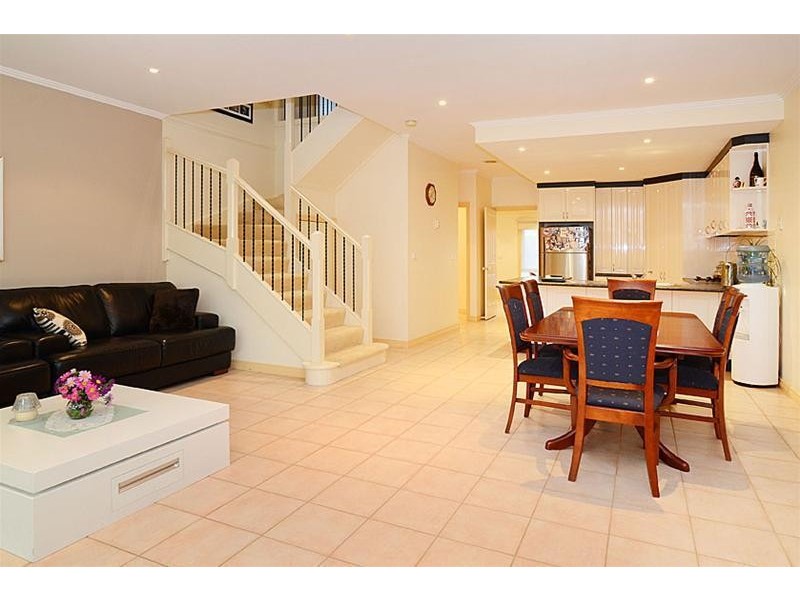 22 Marylou Court, Delahey VIC 3037