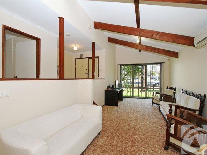 216 Sunshine Avenue, Kealba VIC 3021