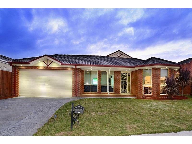 9 Rose Hedge Drive, Sydenham VIC 3037