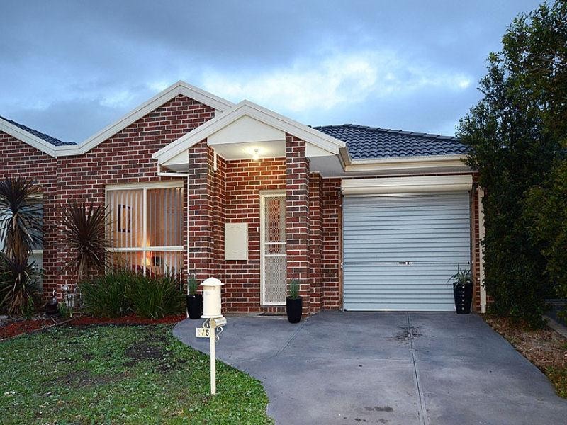 2/5 Jade Way, Hillside VIC 3037