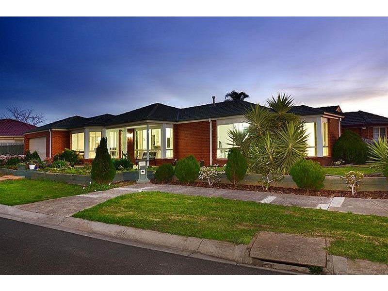 1 Hepburn Place, Sydenham VIC 3037